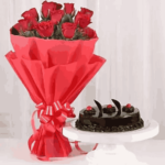 Red Roses Bouquet with Chocolate Cake